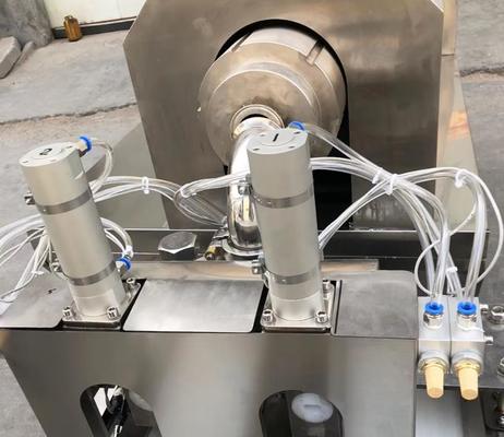 150 কেজি / এইচআর 50Hz ক্রমাগত ট্যুইস্ট পোষা প্রাণী ট্রিট এক্সট্রুডিং লাইন