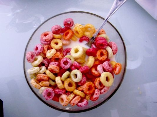 কেলগ Crispy সিরিয়াল কর্ণ ফ্লেক্স প্রসেসিং লাইন / কর্ণ ফ্লেক্স উত্পাদনের লাইন